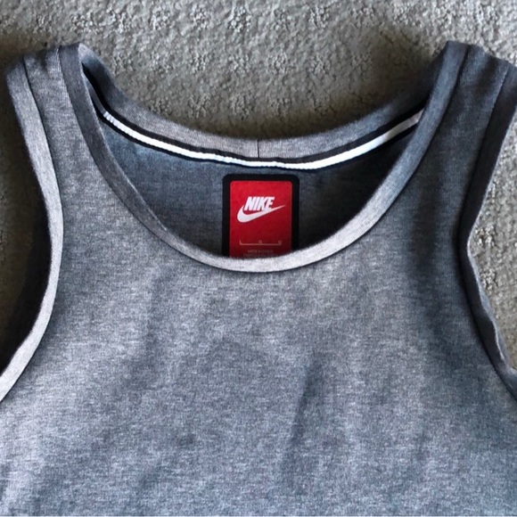 Nike Gray Tank Top Tech Fleece - Picture 2 of 3
